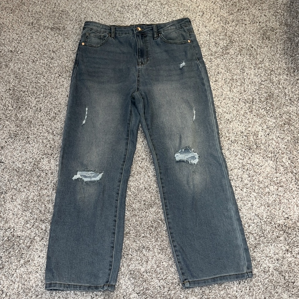 KENDALL + KYLIE Jeans